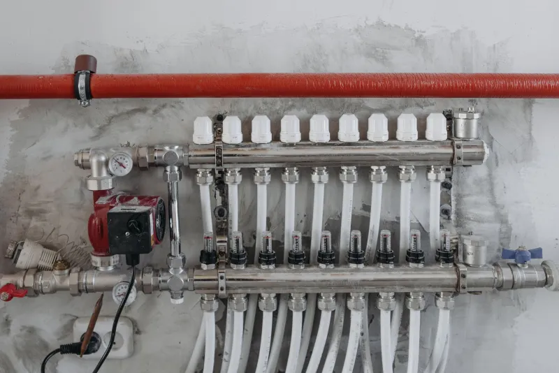 Copper, PEX, or PVC: Choosing the Right Pipe Material for Your Canadian Home